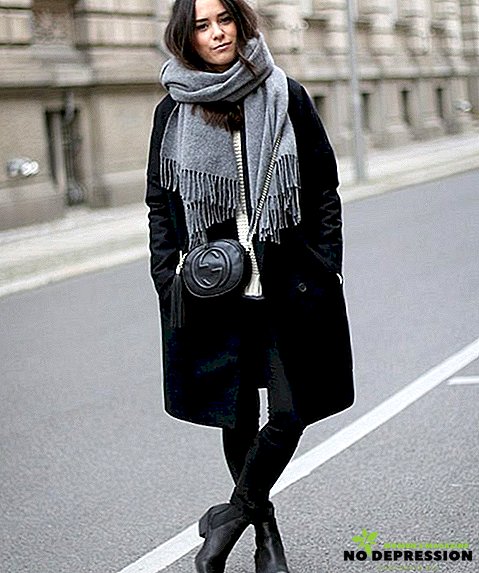Qué bonito atar una bufanda en un abrigo.