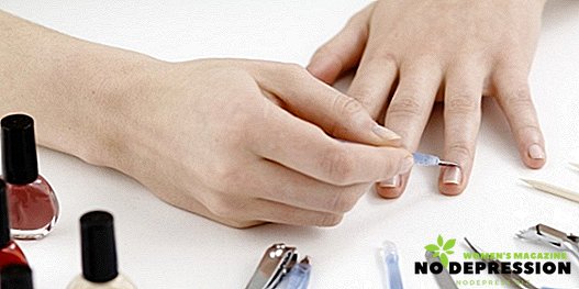 How to properly manicure yourself at home