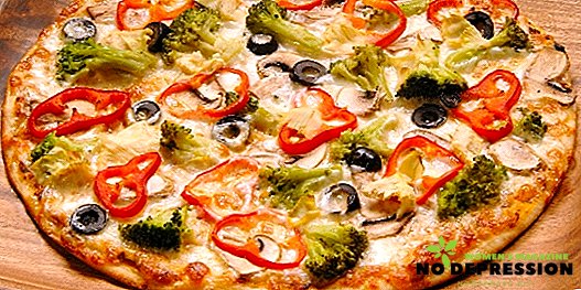 Wie man einen dünnen Teig für echte italienische Pizza zubereitet