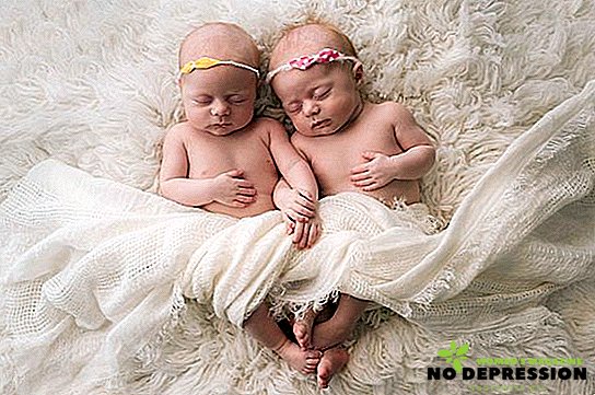 स्वाभाविक रूप से जुड़वाँ या जुड़वाँ बच्चे कैसे गर्भ धारण करते हैं