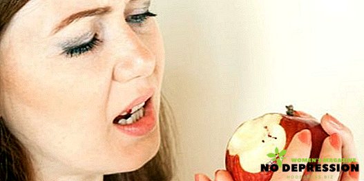 Zahnfleisch blutet - was zu tun ist, wie man sie zu Hause behandelt