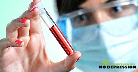 The rate of hemoglobin in women by age, the causes of lowering and raising
